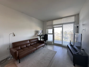 703 7303 Noble Lane, Burnaby, BC, Burnaby — Apartment/Condo for sale