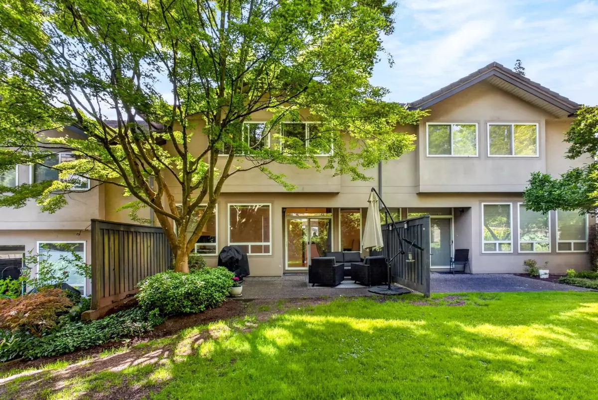 Living Room Photo of 28 678 Citadel Drive, Port Coquitlam, BC
