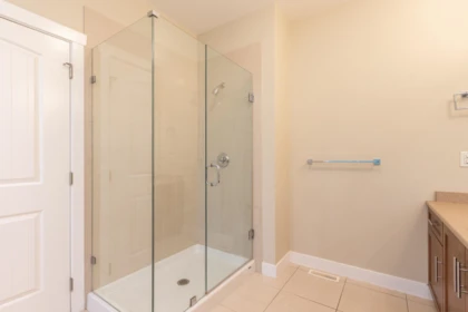 Laundry Room Photo of 8228 171a Street, Surrey, BC