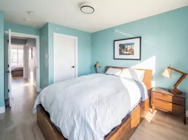 Guest Bathroom Photo of 1321 Halyard Place, Squamish, BC