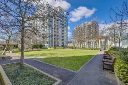 Mudroom Photo of 1002 7575 Alderbridge Way, Richmond, BC