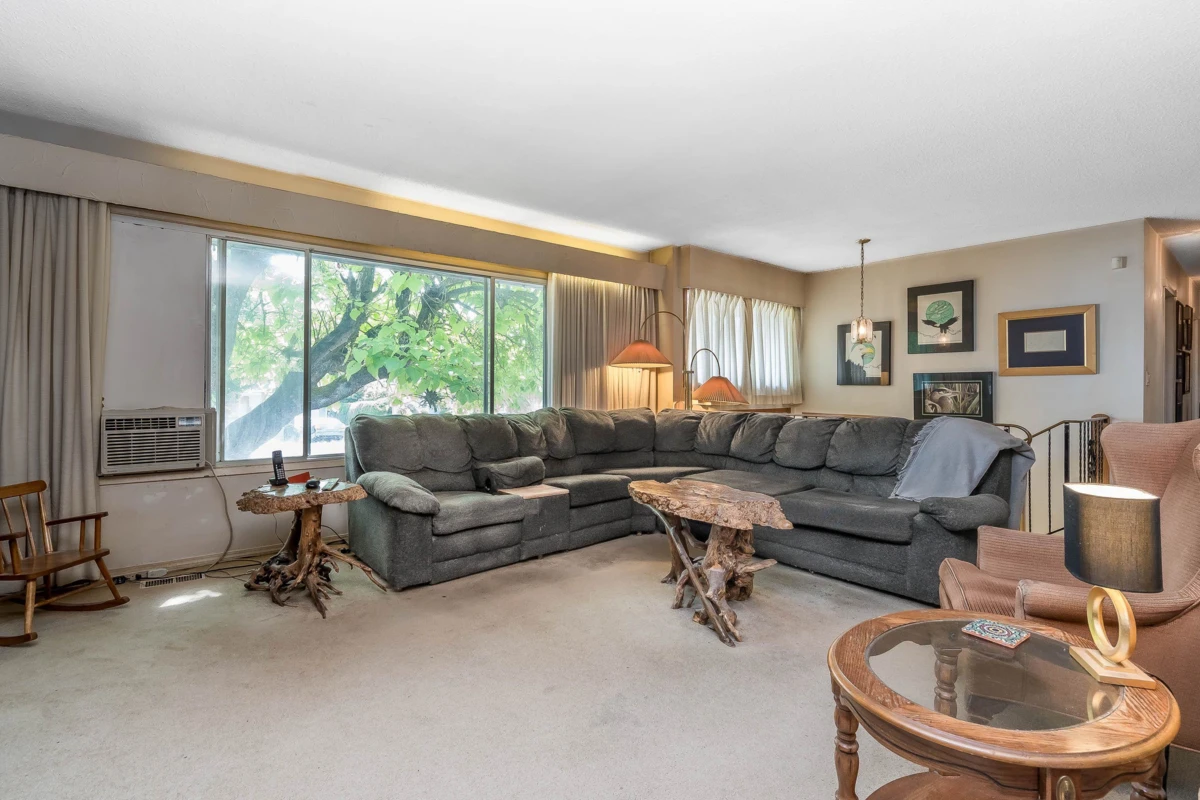 Family Room Photo of 2141 Ware Street, Abbotsford, BC