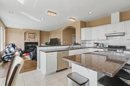 Breakfast Nook Photo of 2586 Jade Place, Coquitlam, BC