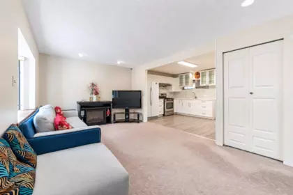 Kitchen Photo of 3335 Dieppe Drive, Vancouver, BC