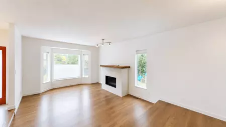 40735 Thunderbird Ridge, Squamish, BC, Squamish — Single Family Residence for sale