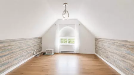 Mudroom Photo of 40735 Thunderbird Ridge, Squamish, BC