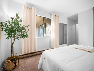 Loft / Bonus Room Photo of 313 975 E Broadway, Vancouver, BC