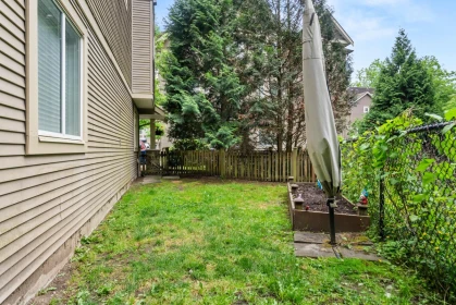 Outdoor Kitchen Photo of 20 33321 George Ferguson Way, Abbotsford, BC