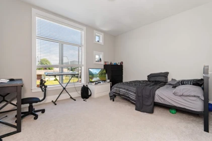 Bedroom 3 Photo of 6567 Fern Street, Chilliwack, BC