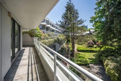 Garden / Landscaping Photo of 313 674 Leg In Boot Square, Vancouver, BC