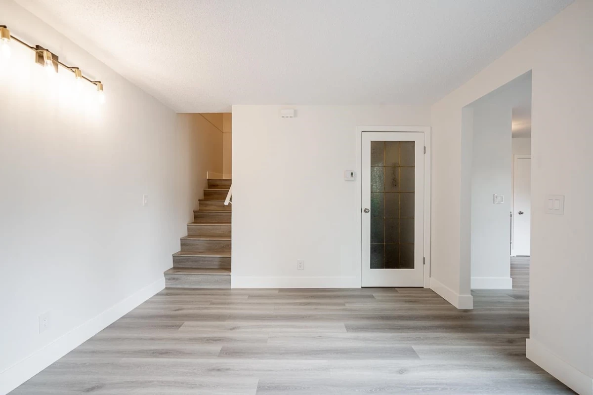 Family Room Photo of 5 310 Highland Way, Port Moody, BC