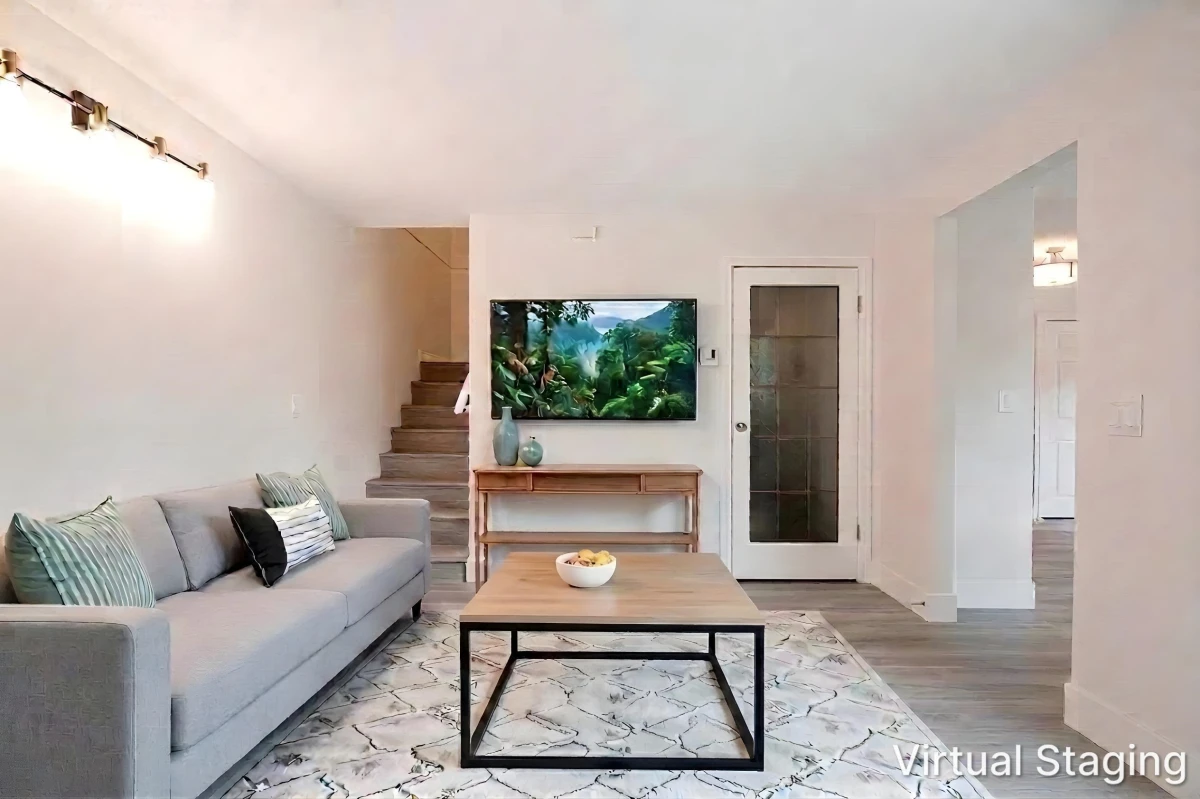 Living Room Photo of 5 310 Highland Way, Port Moody, BC