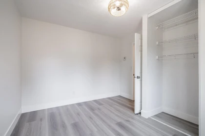 Entry Foyer Photo of 5 310 Highland Way, Port Moody, BC