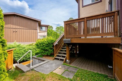 Swimming Pool Photo of 5 310 Highland Way, Port Moody, BC