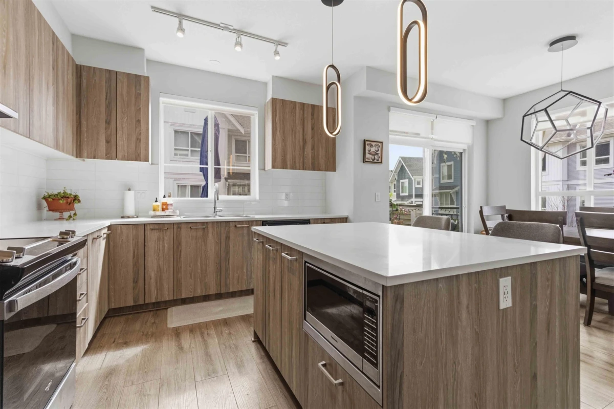 Dining Area Photo of 116 8335 Nelson Street, Mission, BC