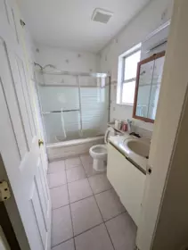 Mudroom Photo of 2935 E 17th Avenue, Vancouver, BC