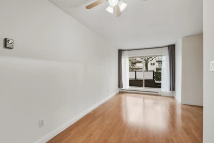 101 1864 Frances Street, Vancouver, BC, Vancouver — Apartment/Condo for sale