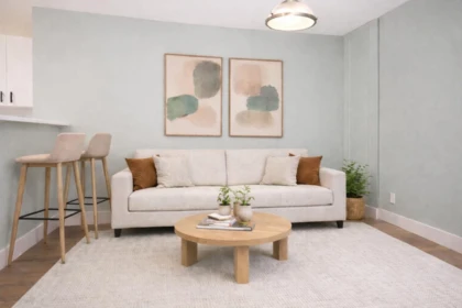 Breakfast Nook Photo of 310 1177 Hornby Street, Vancouver, BC