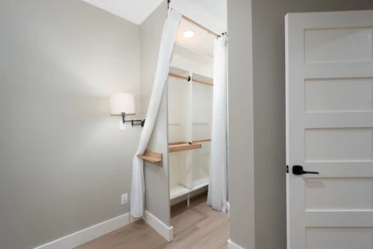 Office / Den Photo of 310 1177 Hornby Street, Vancouver, BC