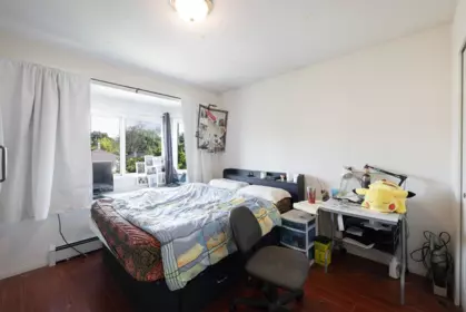 Breakfast Nook Photo of 2613 Parker Street, Vancouver, BC