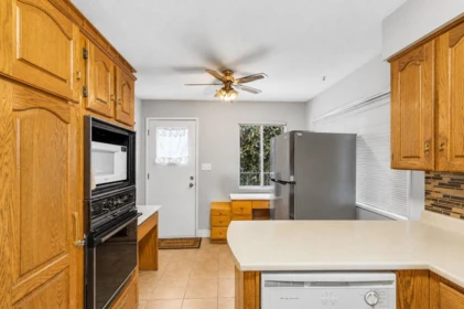 Breakfast Nook Photo of 11582 84a Avenue, Delta, BC