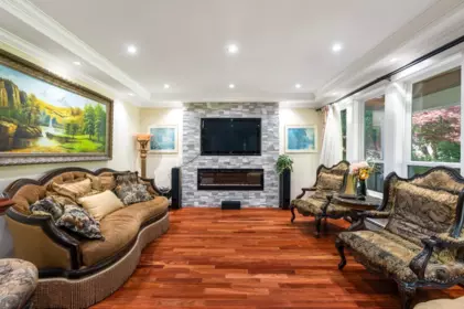 Breakfast Nook Photo of 5420 Elwyn Drive, Burnaby, BC