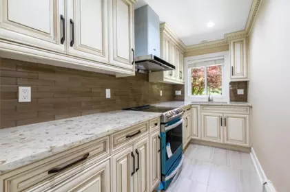 Kitchen Photo of 5420 Elwyn Drive, Burnaby, BC