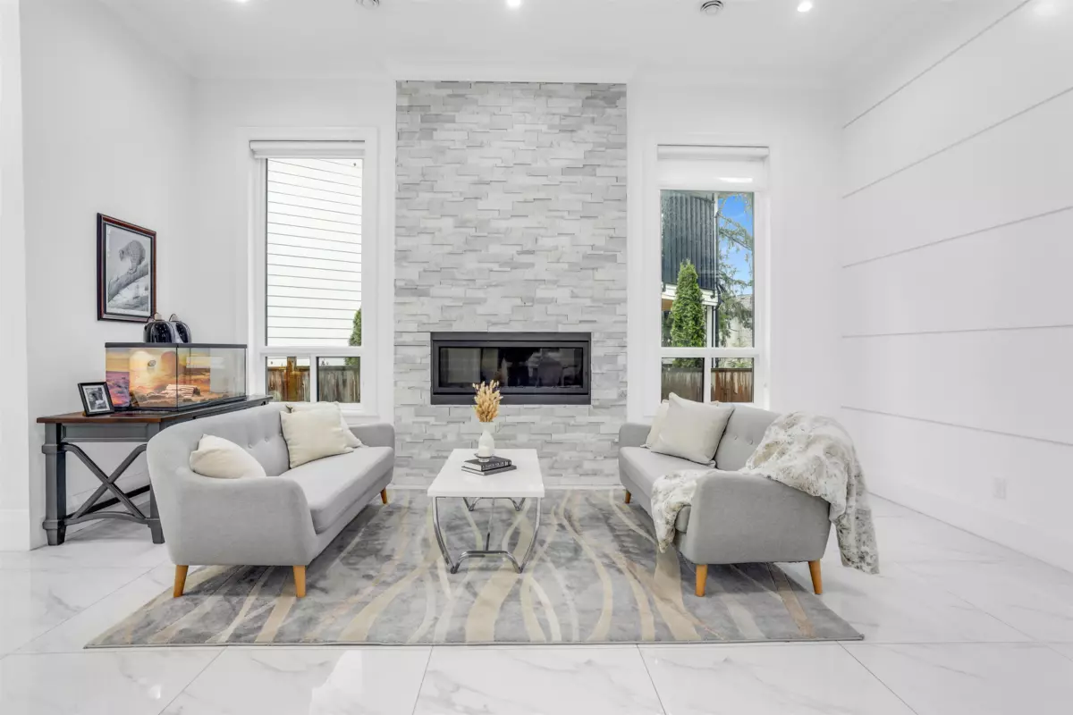 Living Room Photo of 7869 167 Street, Surrey, BC