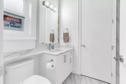 Hallway Photo of 7869 167 Street, Surrey, BC