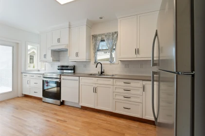 Kitchen Photo of 2744 W 10th Avenue, Vancouver, BC
