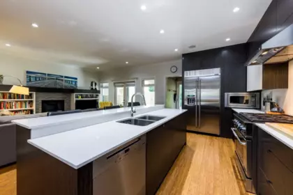 Kitchen Island Photo of 1426 Draycott Road, North Vancouver, BC