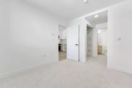 Walk-In Closet Photo of 319 20769 Fraser Highway, Langley, BC
