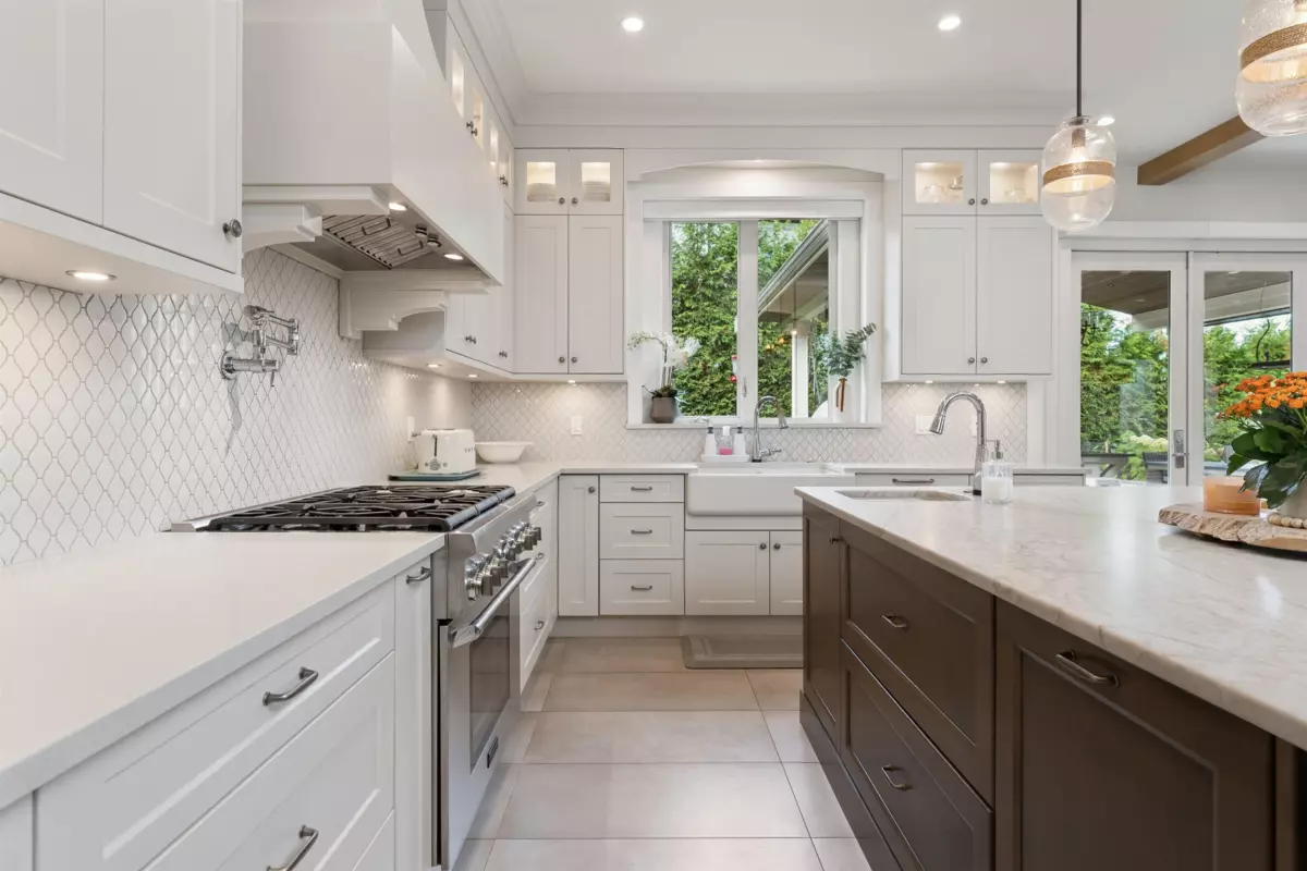 Dining Area Photo of 7863 Walmsley Court, Burnaby, BC