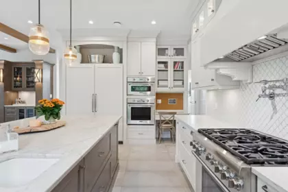 Kitchen Photo of 7863 Walmsley Court, Burnaby, BC
