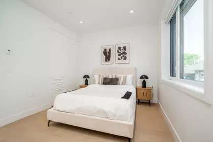 Powder Room Photo of 2877 Cambridge Street, Vancouver, BC
