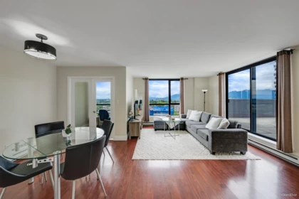 1702 3438 Vanness Avenue, Vancouver, BC, Vancouver — Apartment/Condo for sale