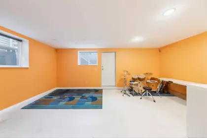 Hot Tub / Spa Photo of 15186 61a Avenue, Surrey, BC