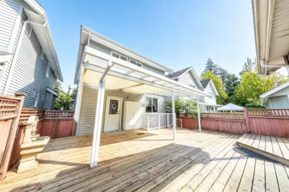 Powder Room Photo of 15186 61a Avenue, Surrey, BC