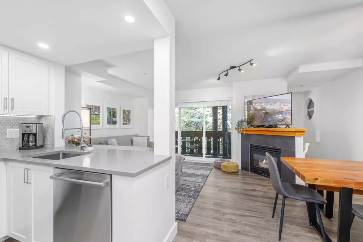 Dining Area Photo of 54 4335 Northlands Boulevard, Whistler, BC