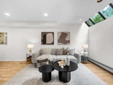 220 1500 Pendrell Street, Vancouver, BC, Vancouver — Apartment/Condo for sale
