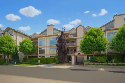 206 19131 Ford Road, Pitt Meadows, BC, Pitt Meadows — Apartment/Condo for sale
