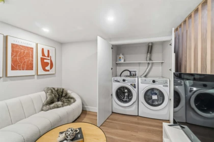 Guest Bathroom Photo of 3534 W 17th Avenue, Vancouver, BC