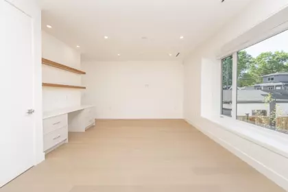 Primary Bedroom Photo of 3 1845 E 51st Avenue, Vancouver, BC
