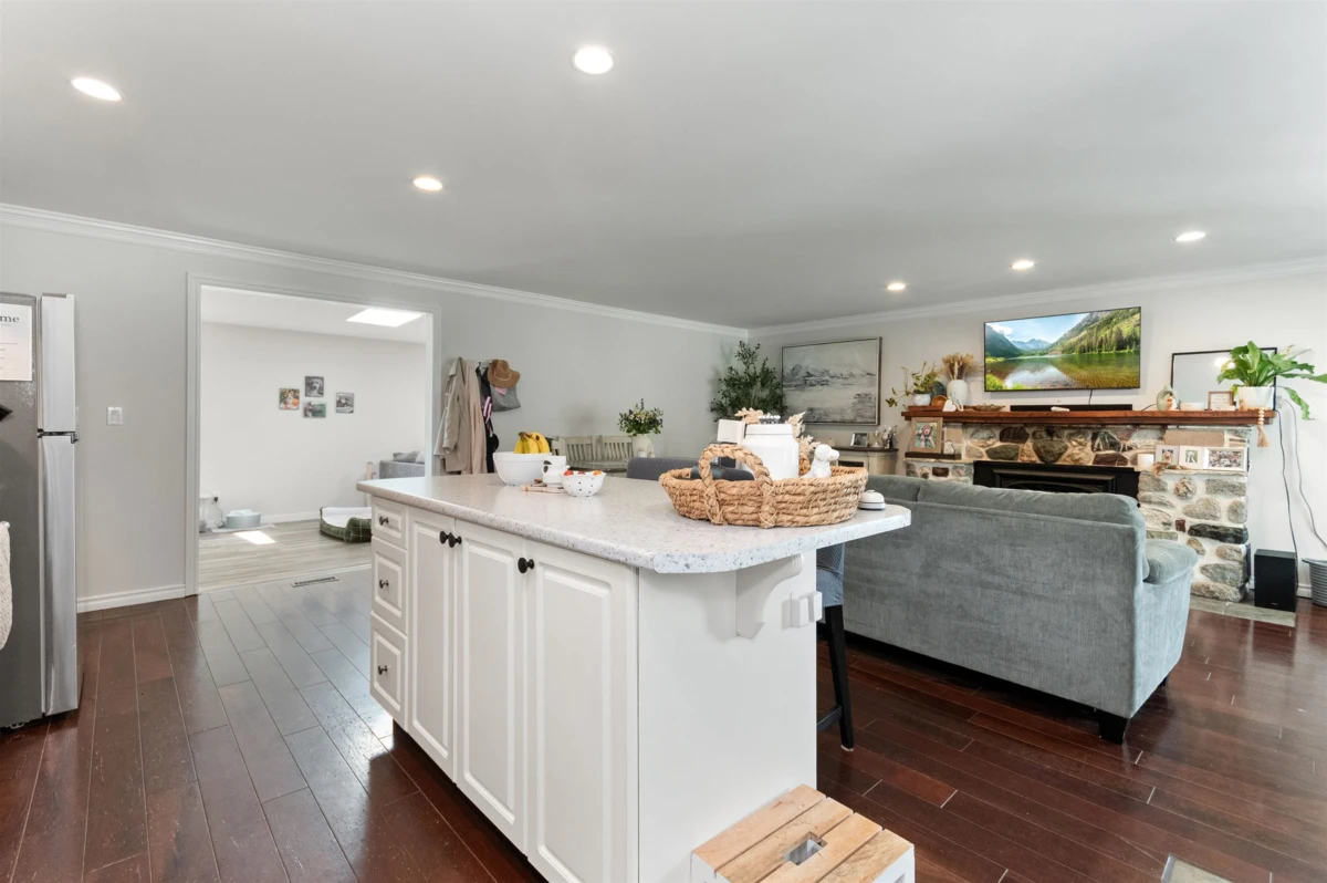 Dining Area Photo of 50765 Mountview Road, Chilliwack, BC