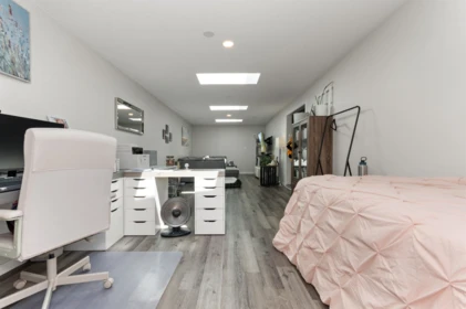 Guest Bathroom Photo of 50765 Mountview Road, Chilliwack, BC
