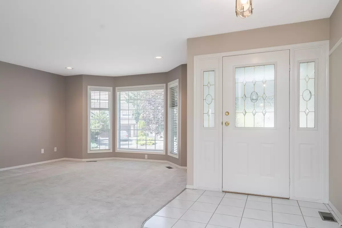 Dining Area Photo of 3332 Hedley Street, Abbotsford, BC