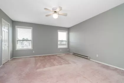Basement Recreation Room Photo of 3332 Hedley Street, Abbotsford, BC