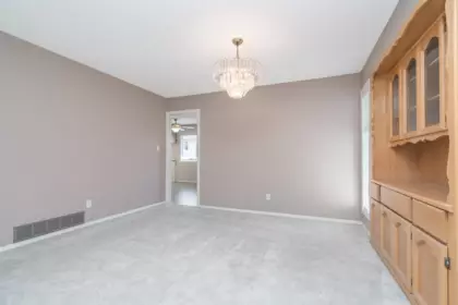 Kitchen Island Photo of 3332 Hedley Street, Abbotsford, BC