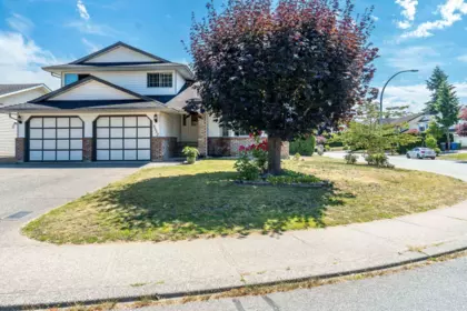 3332 Hedley Street, Abbotsford, BC, Abbotsford — Single Family Residence for sale