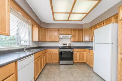 Primary Bedroom Photo of 3332 Hedley Street, Abbotsford, BC